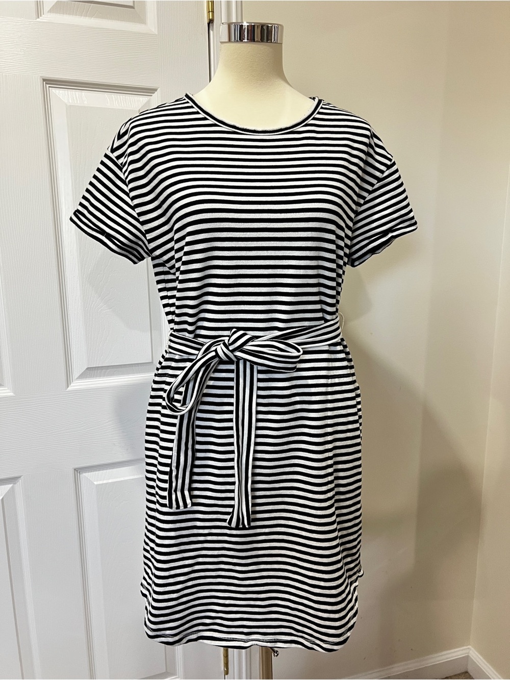 Lucky Brand Striped Shirt Dress Tie Waist Size Small Petite Loose Fit White/Blac - Picture 1 of 12
